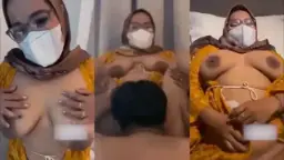 Bunda Neneng Minta Digojlok Di Hotel Hot Malam Ini
