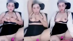 Selena Bling2 Mengocok Memek Goyang Ngesot Erotis