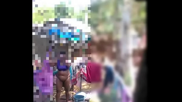 Cewek India Montok, Pantat Gede Siap Digoyang @om