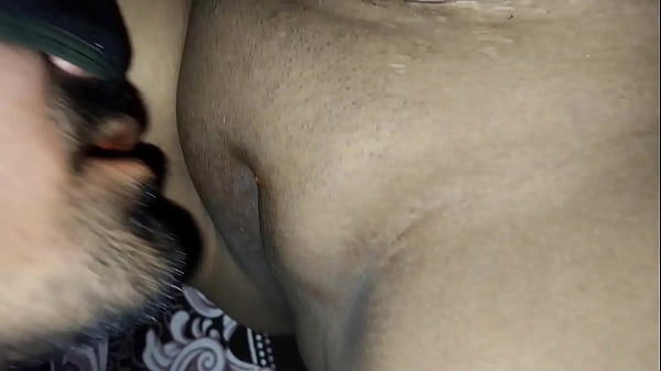 Pasangan India Berhubungan Diam-diam