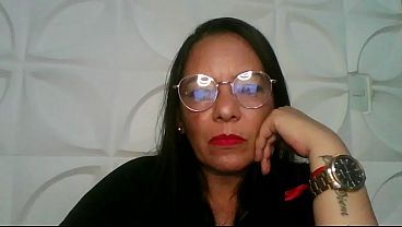 Mamae Udah Pernah Dipakai, Kelaminnya Basah Semua