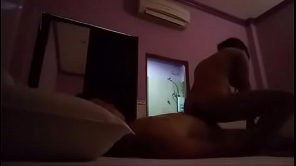 Bokep Cewek 19 Tahun Dari Kynu Bình Thạnh, Sange Banget Nih.