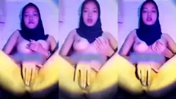 Abg Jilboobs Lagi Sange Colmek Pake Panya, Crot Di Tangan Sendiri.