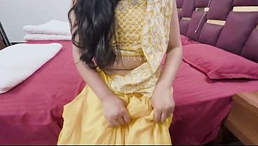 Devar Mara Gussa, Bhabhi Ne Apni Gili Chut Se Manaya