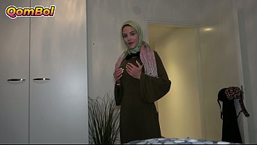 Ibu Tiri Turki Berhijab Pengen Ngewe Sebelum Ortu Pulang, Cepetan!