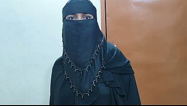 Video Panas Istri Cantik Berhijab Om India Lagi Ngentot Keras Di Rumah Gue
