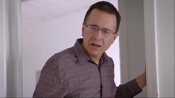 Mengentot Ibu Tiri Seksi Saat Ultahnya Biar Makin Panas.