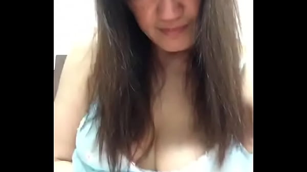 Cewek Asia Bejat, Jari-jari Nakal Mainin Memek Basah Kencang