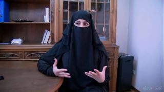 Kesepakatan Abad Ini Dan Ciuman Mesum Dari Pelacur Berhijab Arab Untuk Menutupnya – Lilimissarab