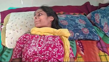 Desi Bhabhi Digawe Tetangga Sampe Mbrebes Mili, Njerit-njerit Nikmat.