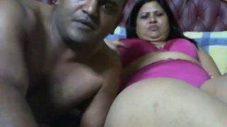 Live Show Foreplay Pasangan Lucknow, Mainin Badan Basah Kering Di Depan Mata