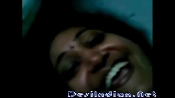 Desi Cute Telugu Aunty, Montok Bikin Ngiler.