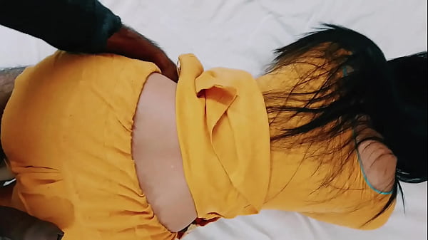 Desi Chachi Lagi Digebuk Kontol, Muncrat Habis-habisan.