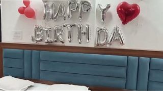 Bhabhi Ne Birthday Pe Dever Ko Kamaal Ka Surprise Diya, Apni Gili Chut Hi De Di Gift Mein.