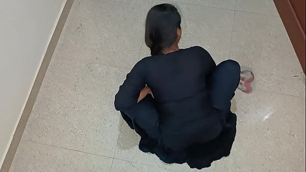 Cewek Pembantu India Desi Lagi Digenjot Sama Majikan, Suara Hindi Jelas Bikin Makin Panas.