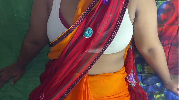 Devar Bhabhi Ngeseks Seru, Suara Hindi Bikin Muncrat