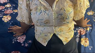 Nagma Bhabhi Digebah Pas Musim Hujan, Suara Hindi, Video Bokep Xxx Baru Yang Bikin Makin Basah.