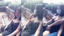 Grepe Pacar Sampe Muncrat Di Taman, Bikin Basah Bangku Taman.