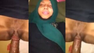 Hijabi Milf Kontol Digocok Demi Duit Di Video Seks Pakistan