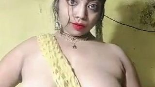 Tonton Video Kama Keli Pamer Tetek Gede Bikin Ngiler