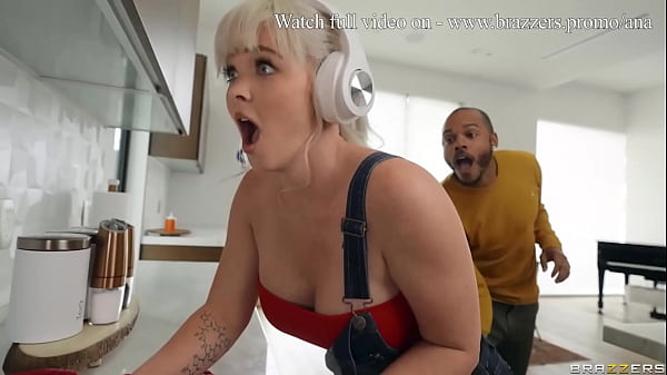Tonton Videonya! Pacarku Yang Montok Di Anal Bareng Kay Carter & Delilah Day – Full Streaming Di Www.brazzers.promo/ana