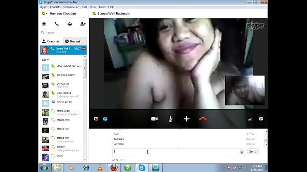 Nih Cewek-cewek Indonesia, Bikin Ngelirik, Bikin Greget Pengen Gigit Bibir.