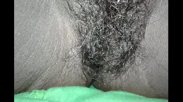 4 Cewek Desi Tunjukkan Bulu Memeknya Yang Lebat